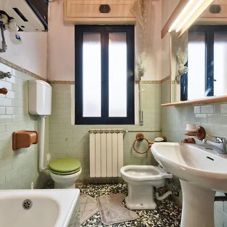 Easy Old Appartamento Marghera